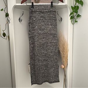 Aritzia Wilfred Free Midi Slit Skirt XS